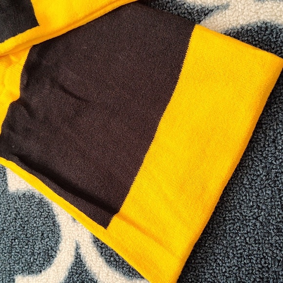 Wilkes-Barre Scranton Penguins Reversible Winter Scarf - AHL Hockey - NW… - Picture 4 of 10